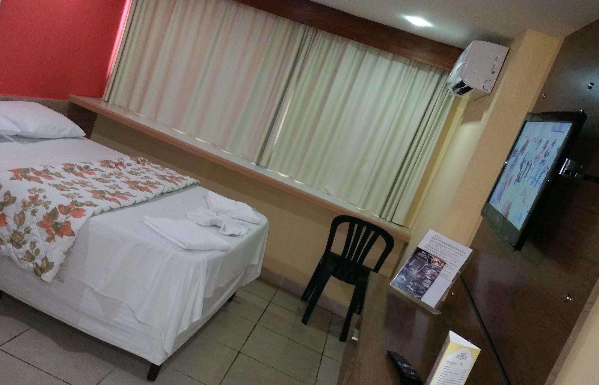 Rede Andrade Plaza Hotel